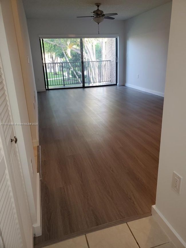 APT-204 - 8261 Sw 128 Th St, Condo with 2 bedrooms, 2 bathrooms and null parking in Pinecrest FL | Image 5