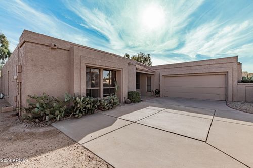 8744 E San Lucas Drive, Scottsdale, AZ, 85258 | Card Image