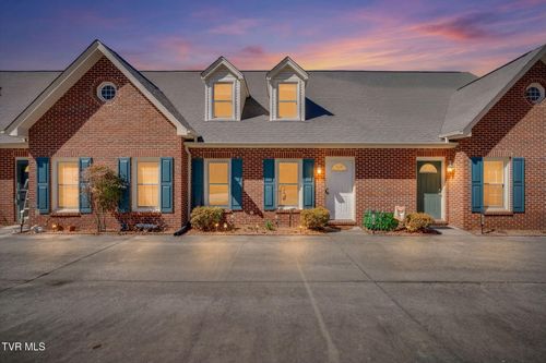 303-303 Breckenridge Trce, Kingsport, TN, 37663-2992 | Card Image