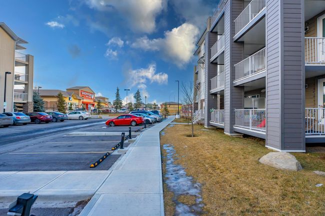 2104 - 6118 80 Ave Ne, Condo with 2 bedrooms, 2 bathrooms and 1 parking in Calgary AB | Image 4
