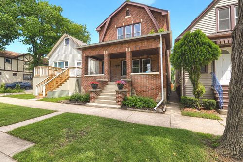 1002 Circle Ave, Forest Park, IL, 60130-2884 | Card Image