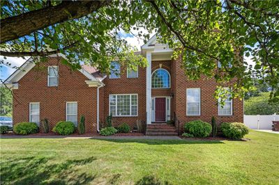 1821 Quivers Keep, House other with 4 bedrooms, 2 bathrooms and null parking in Chesapeake VA | Image 2