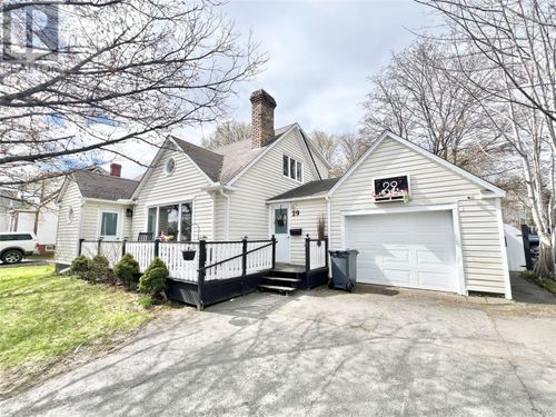29 Lincoln Rd, Grand Falls-Windsor, NL, A2A1M7 | Card Image