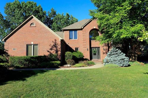 4703 Sawgrass Dr W, Ann Arbor, MI, 48108-8631 | Card Image
