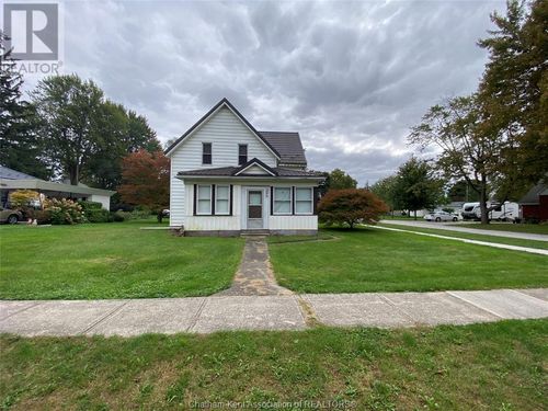 299 Victoria Ave, Dresden, ON, N0P1M0 | Card Image
