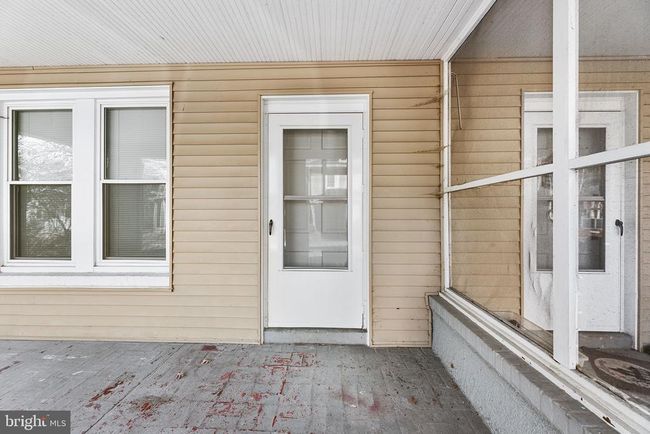 406 - 404 E Pine St, Home with 6 bedrooms, 2 bathrooms and null parking in DELMAR MD | Image 4