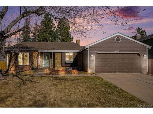 8621 W Hinsdale Pl, Littleton, CO, 80128-4256 | Card Image
