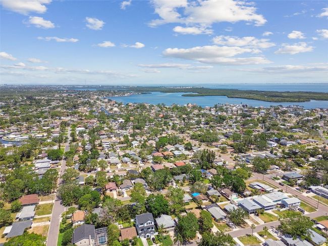 1735 Maryland Ave Ne, House other with 3 bedrooms, 2 bathrooms and null parking in ST PETERSBURG FL | Image 67