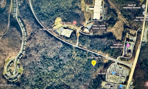 21 Dan Fox Dr, Pittsfield, MA, 01201 | Card Image