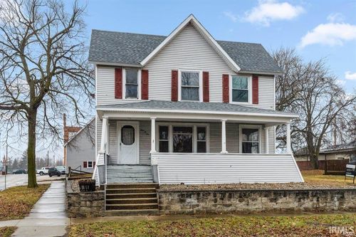 301 E Mitchell St, Kendallville, IN, 46755-1887 | Card Image