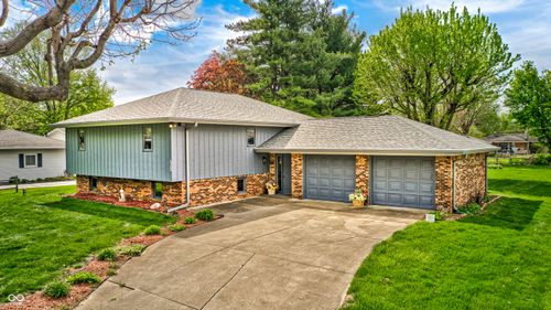 5255 Mount Pleasant Center Street, Greenwood, IN, 46142 | Card Image