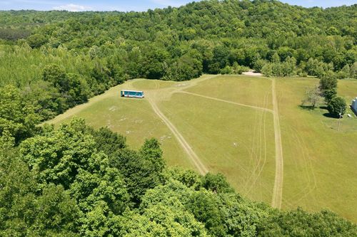 1490 Upper Standing Rock Rd, Dover, TN, 37058-5104 | Card Image