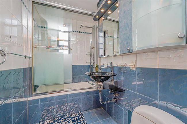 APT-6P - 2685 E 7 Th St, Home with 2 bedrooms, 1 bathrooms and null parking in Brooklyn NY | Image 19