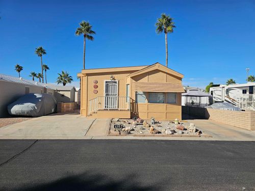 5707 E 32nd St, Yuma, AZ, 85365-1200 | Card Image