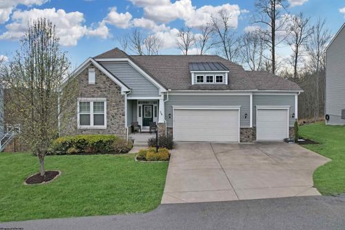 104 Caddie Ct, Maidsville, WV, 26541-1105 | Card Image