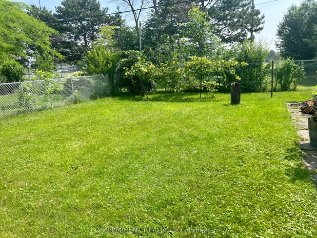 324 Bunting Rd, House other with 3 bedrooms, 2 bathrooms and 5 parking in Saint Catharines ON | Image 16