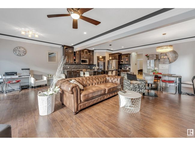 16756 60 St Nw, House other with 5 bedrooms, 4 bathrooms and null parking in Edmonton AB | Image 11