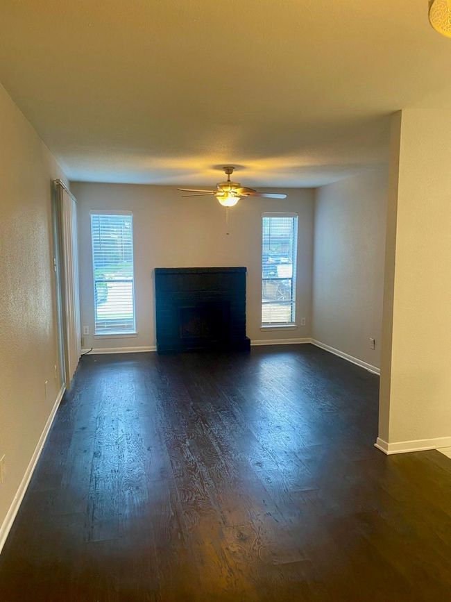 APT-707 - 9000 Bissonnet St, House attached with 2 bedrooms, 1 bathrooms and null parking in Houston TX | Image 7
