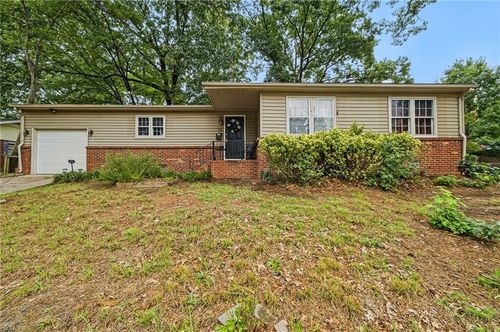 13 Darlene Ln, Newport News, VA, 23608-2603 | Card Image