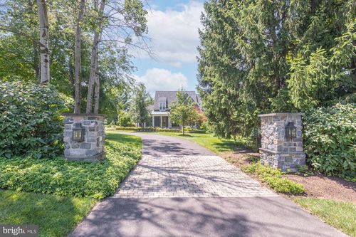 3498 Wellsford Ln, DOYLESTOWN, PA, 18902-1411 | Card Image