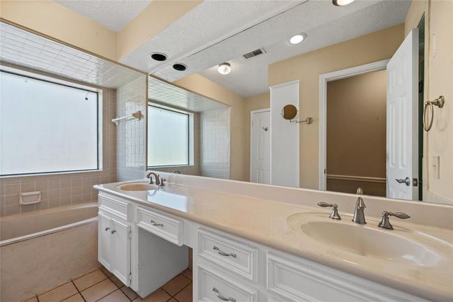 Primary Bath | Image 19
