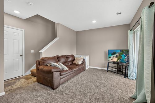 1671 Windigo Ln, Shakopee, MN, 55379-3550 | Card Image