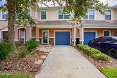 721 Crystal Way, Townhouse with 3 bedrooms, 2 bathrooms and null parking in Orange Park FL | Image 1