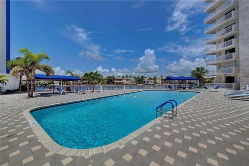 17c-1600 S Ocean Dr, Hollywood, FL, 33019-2427 | Card Image