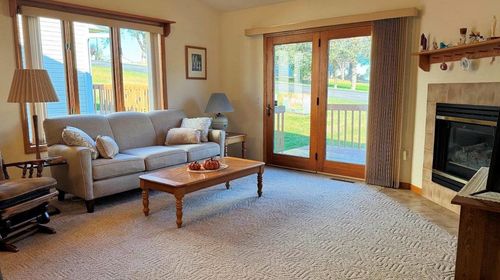 1559 N Dewey Ave, Reedsburg, WI, 53959-1034 | Card Image