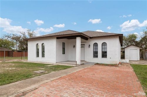 104 N Paseo Del Rey St, Mission, TX, 78572-6733 | Card Image