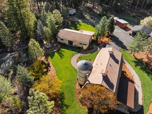 1630 Powell Creek Rd, Williams, OR, 97544-9573 | Card Image