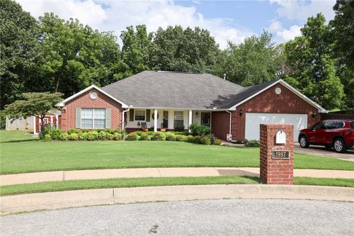 1997 Silverado Pl, Springdale, AR, 72762-2164 | Card Image