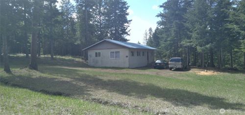 51 Trap Line Loop Road, Oroville, WA, 98844 | Card Image