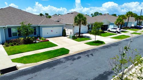 839 Persimmon Pl, Fort Pierce, FL, 34981-5337 | Card Image