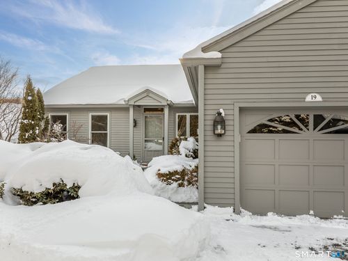 19-19 Juniper Meadow Rd, Washington Depot, CT, 06794-1214 | Card Image