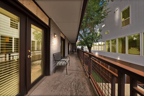 407b-2722 Knight St, Dallas, TX, 75219-3704 | Card Image