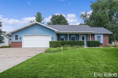 1937 Mulberry Ln, Jenison, MI, 49428-8534 | Card Image