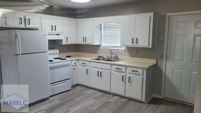 64 Live Oak Loop Ne, Home with 2 bedrooms, 1 bathrooms and null parking in Ludowici GA | Image 7