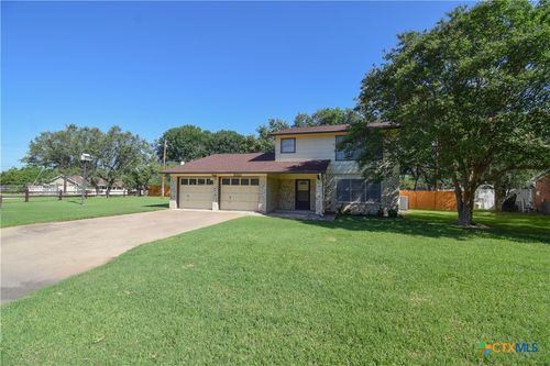 2001 Hannahawk Cir, Harker Heights, TX, 76548-8649 | Card Image