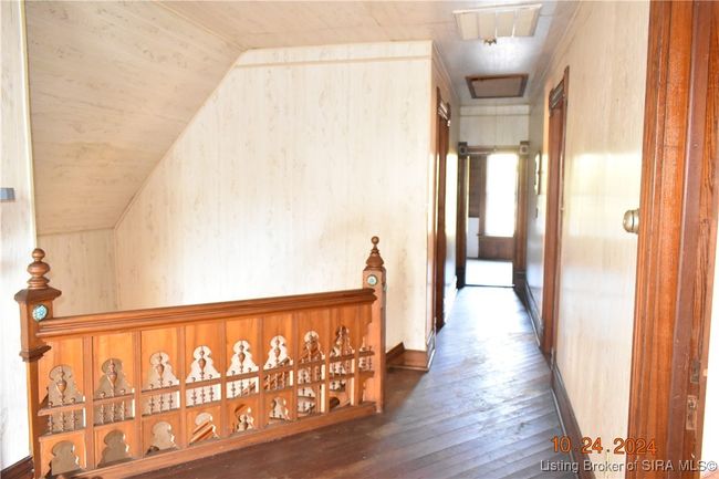 326 N Sycamore St, Home with 4 bedrooms, 2 bathrooms and null parking in Campbellsburg IN | Image 22