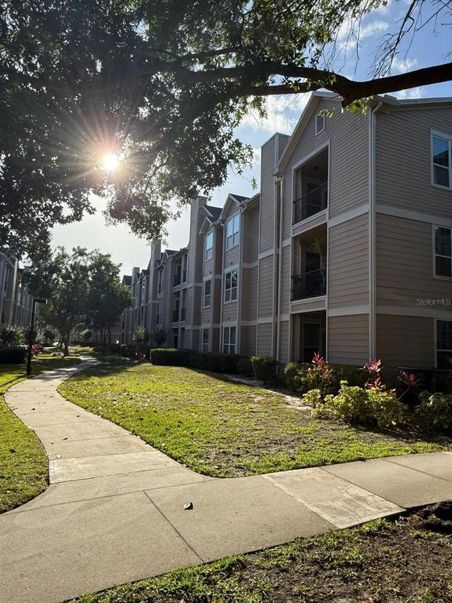 APT-307 - 2015 Erving Cir, Condo with 2 bedrooms, 2 bathrooms and null parking in OCOEE FL | Image 34