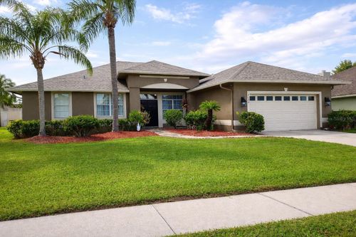 8044 Canyon Lake Cir, ORLANDO, FL, 32835-5371 | Card Image