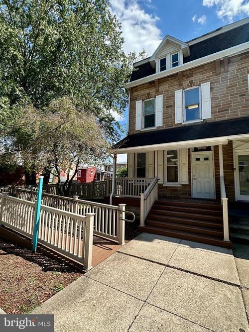 612 Reading Ave, Reading, PA, 19611-1010 | Card Image