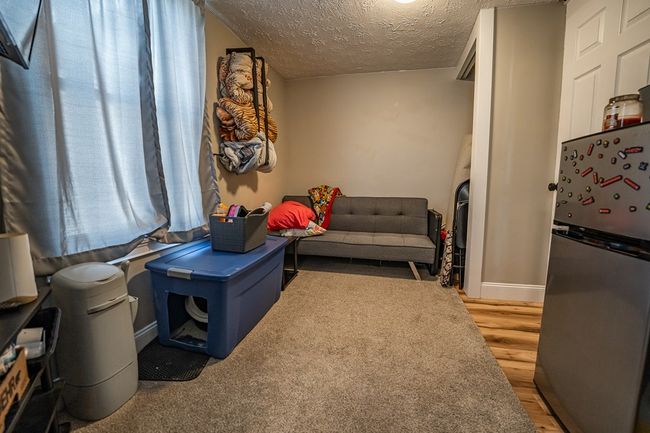 351 Barnes Ave, Home with 3 bedrooms, 2 bathrooms and null parking in Circleville OH | Image 12