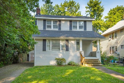 3334 W 131st St, Cleveland, OH, 44111-2552 | Card Image