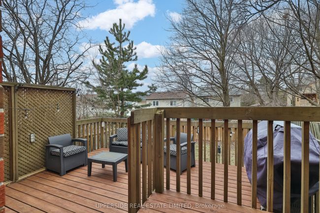 69 Janedale Cres, House other with 3 bedrooms, 2 bathrooms and 3 parking in Whitby ON | Image 25