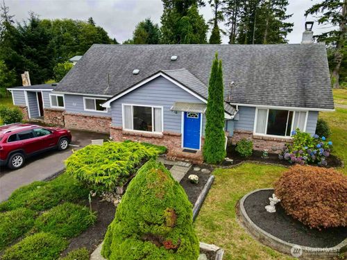 32 Atlantic Ave, Aberdeen, WA, 98520-9416 | Card Image