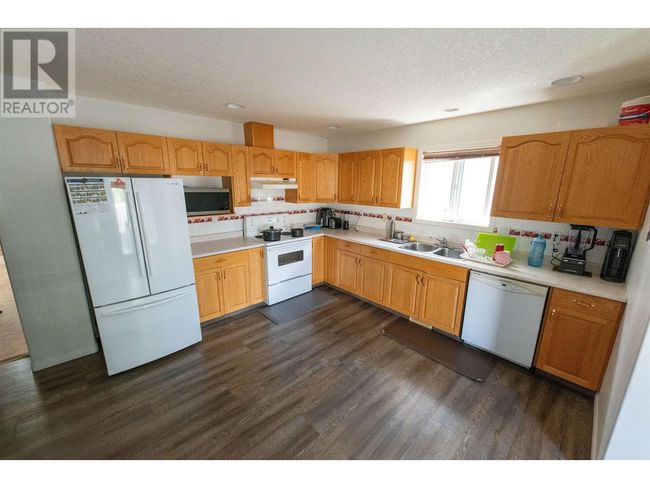 6857 Westgate Ave, House other with 5 bedrooms, 4 bathrooms and null parking in Prince George BC | Image 9