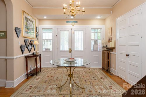 46 Cumberland Cir, Asheville, NC, 28801-1718 | Card Image
