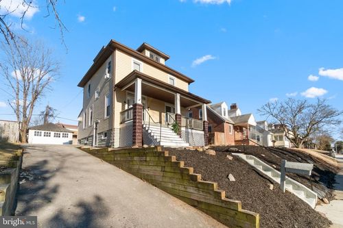 1005 Saint Charles Ave, BALTIMORE, MD, 21229-4954 | Card Image